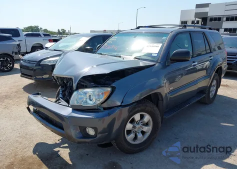 2006 Toyota 4Runner Sr5 V6 z USA, uszkodzony, nr VIN JTEZU14R960076959